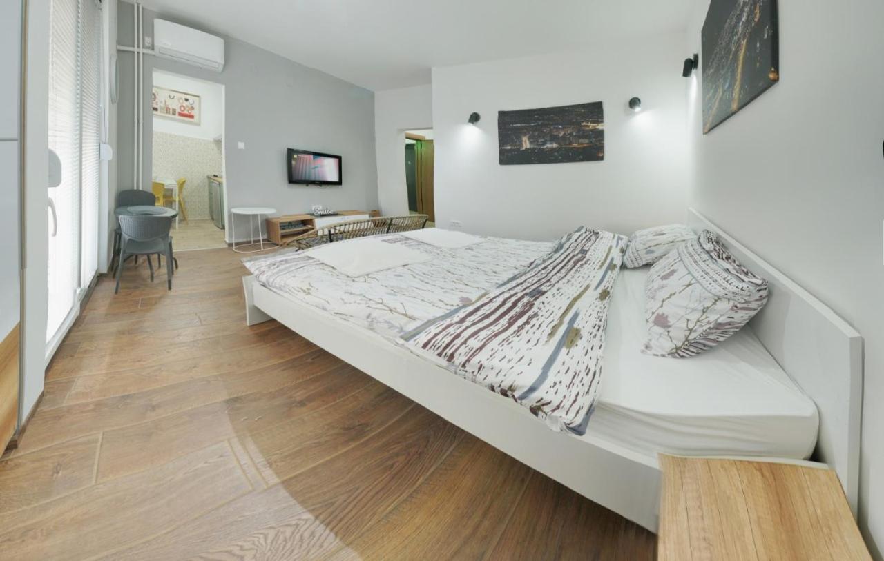 Bibi'S Apartments Skopje Zewnętrze zdjęcie